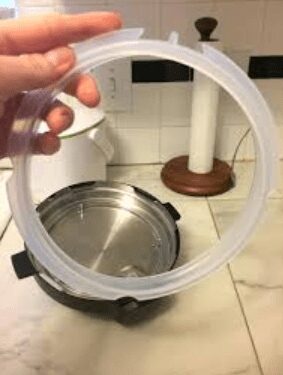 Is Instant Pot LID Dishwasher Safe? 4