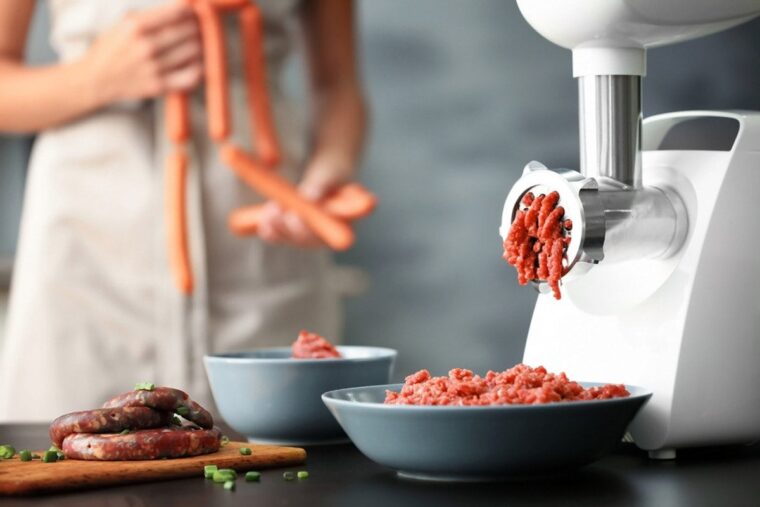 7 Best Meat Grinder for Bones 1
