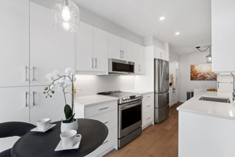 6 Tips For A Contemporary Kitchen Style Upgrade Twin Stripe