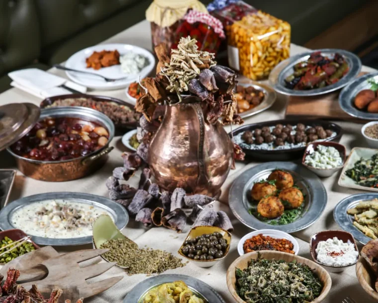 10 Best Turkish Foods, Snacks And Drinks To Try In 2024 1