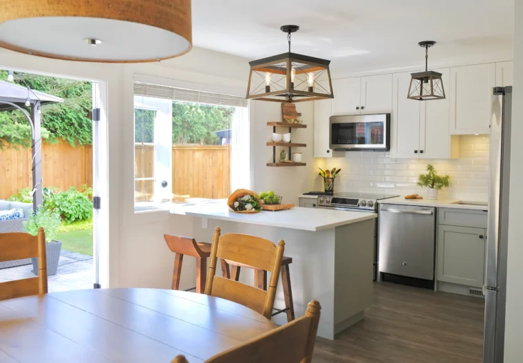 6 Signs Your Kitchen Table Is Too Big & You Need a New One 3