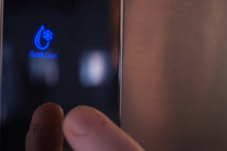 refrigerator’s doors are left open 1