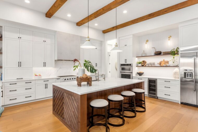 The Ultimate Guide to a Spotless Kitchen: Tips from the Experts 1