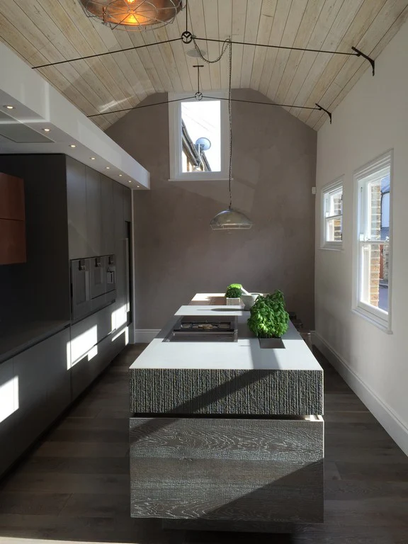 Why Italian Wall Finishes Are Back in Style for Kitchens 1